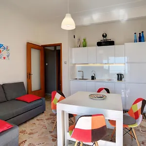  Appartement Floor Bentivoglio