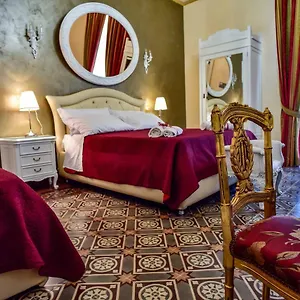 Palazzo Degli Affreschi Alojamento de Acomodação e Pequeno-almoço